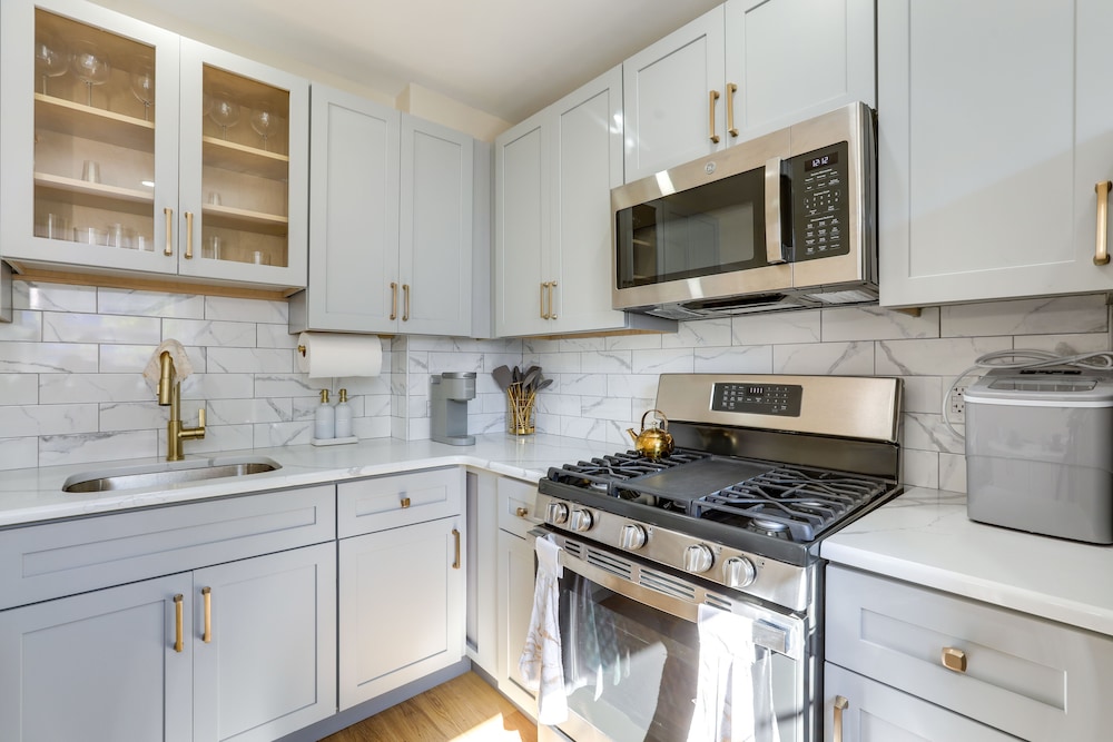 Philadelphia Vacation Rental 4 Mi to Center City - photo 7