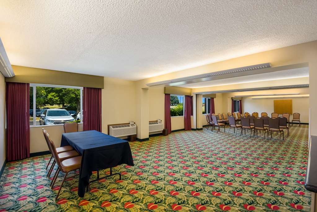 Best Western Prairie Inn & Conference Center - photo 28