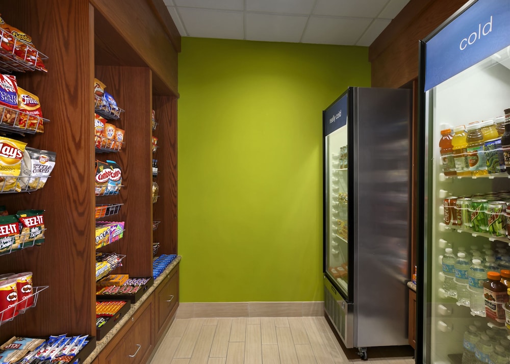 Hilton Garden Inn Wisconsin Dells - photo 102
