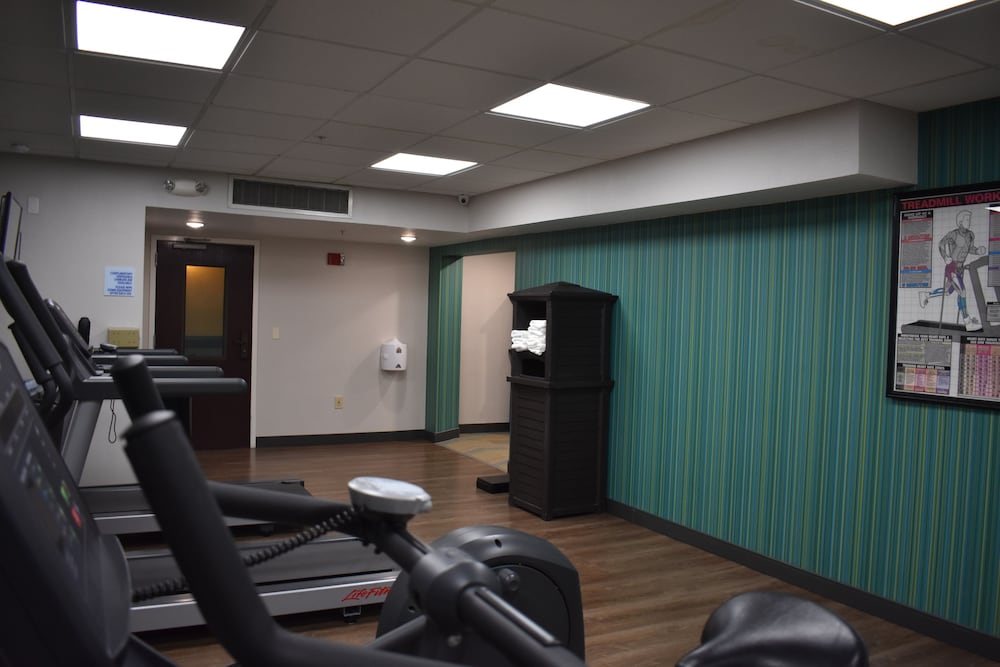 Holiday Inn Express & Suites Nashville Brentwood I 65 by IHG - photo 35