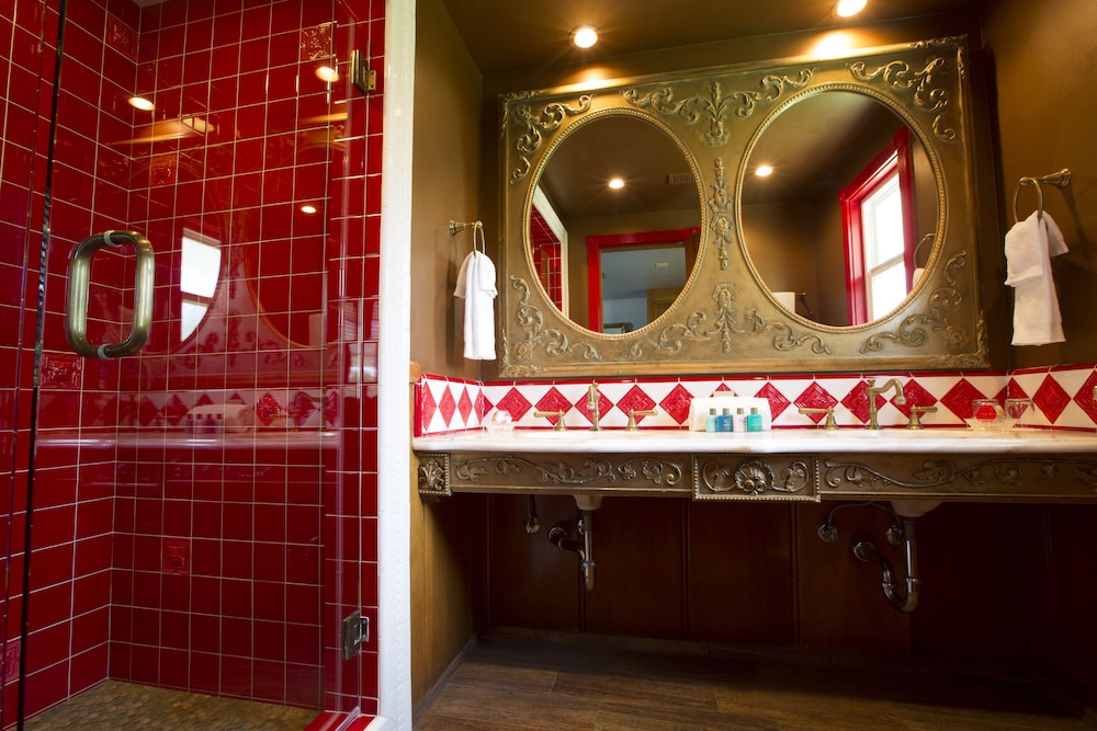 Madonna Inn - photo 166