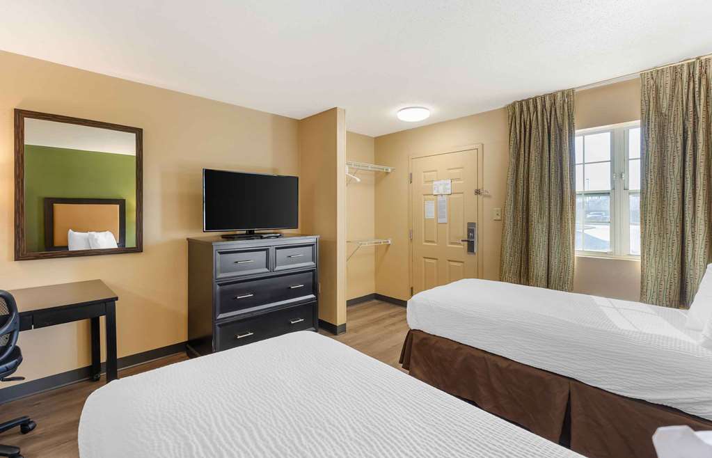 Extended Stay America Select Suites St. Louis Westport E Lackland Rd - photo 14