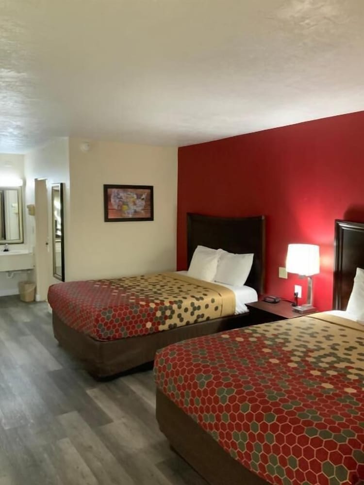 Perry Inn & Suites National Fairground I 75 - photo 21