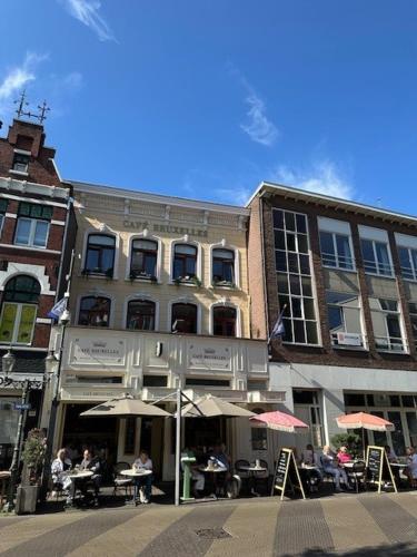 Bnb Bruxelles Studios & Apartments — 4-Star Luxury Hotel in Venlo, Netherlands