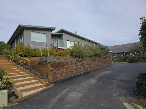 Hogan Rest — hotel in Wanaka