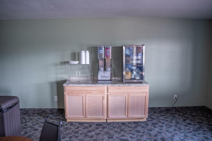 Wagner Lakeside Motel - photo 33