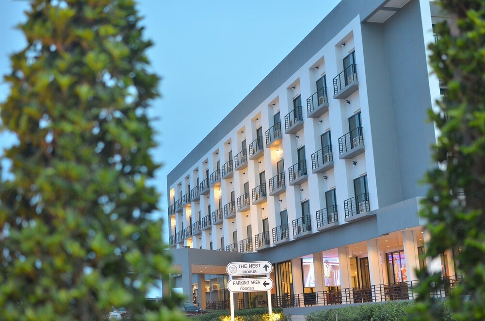 The Nest Hotel Phichit — hotel in Phichit