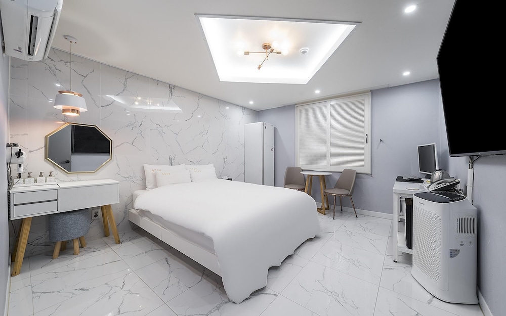 Gwangju Daein dong Hotel Haru in Gwangju, South Korea