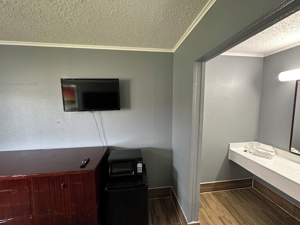 Studio Suites - photo 11