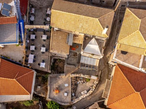 Evanthia’s mansion — Unknown City — photo 5