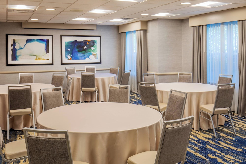 Residence Inn by Marriott Boston Woburn - photo 24