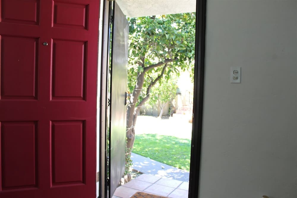 Orange Tree Cottages Downtown - photo 169
