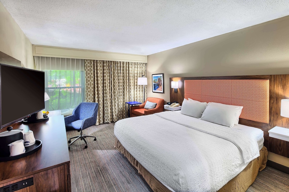 Hampton Inn Raleigh Garner - photo 10