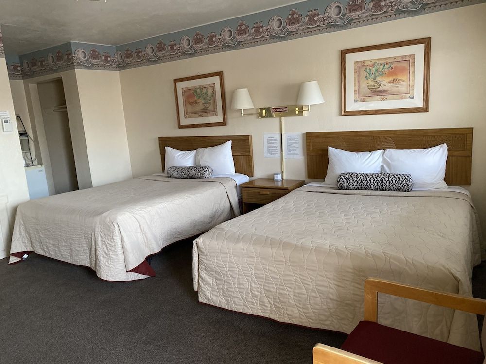 Rainbow Inn & Cottages - photo 7