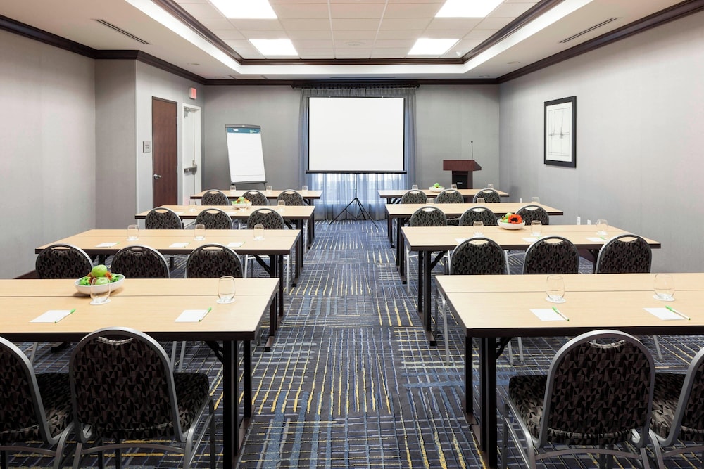 Courtyard by Marriott Dallas Plano Richardson - photo 38