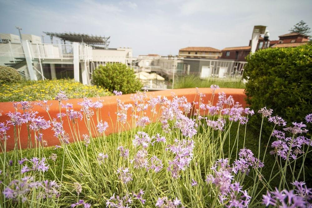 Ciclope Resort — 4-Star Luxury Hotel in Acitrezza, Italy