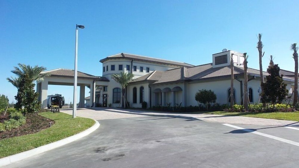 6BR ChampionsGate Pool Home Davenport — 4-Star Luxury Hotel in Davenport, United States