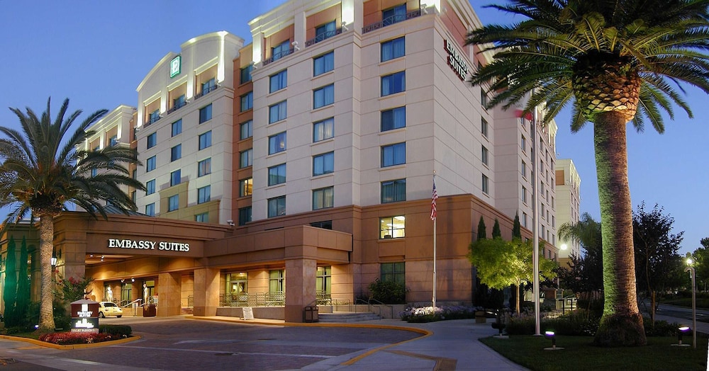 Embassy Suites by Hilton Sacramento Riverfront Promenade in Sacramento, United States