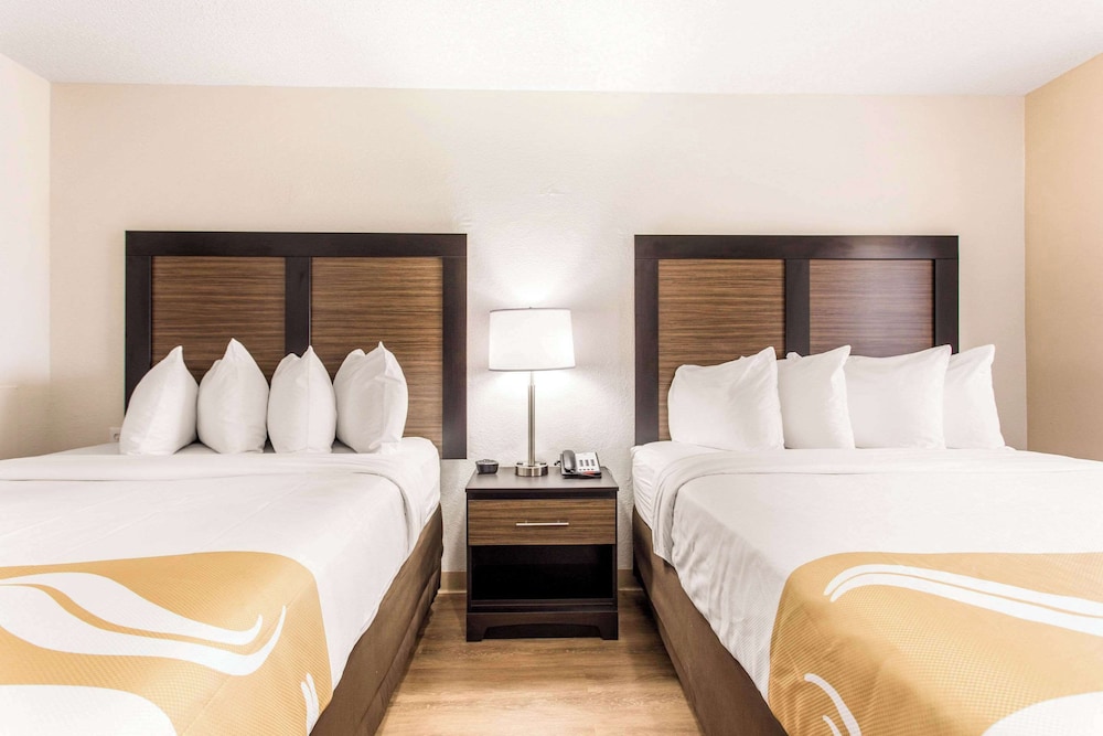 Quality Inn & Suites Myrtle Beach near Outlets - photo 6