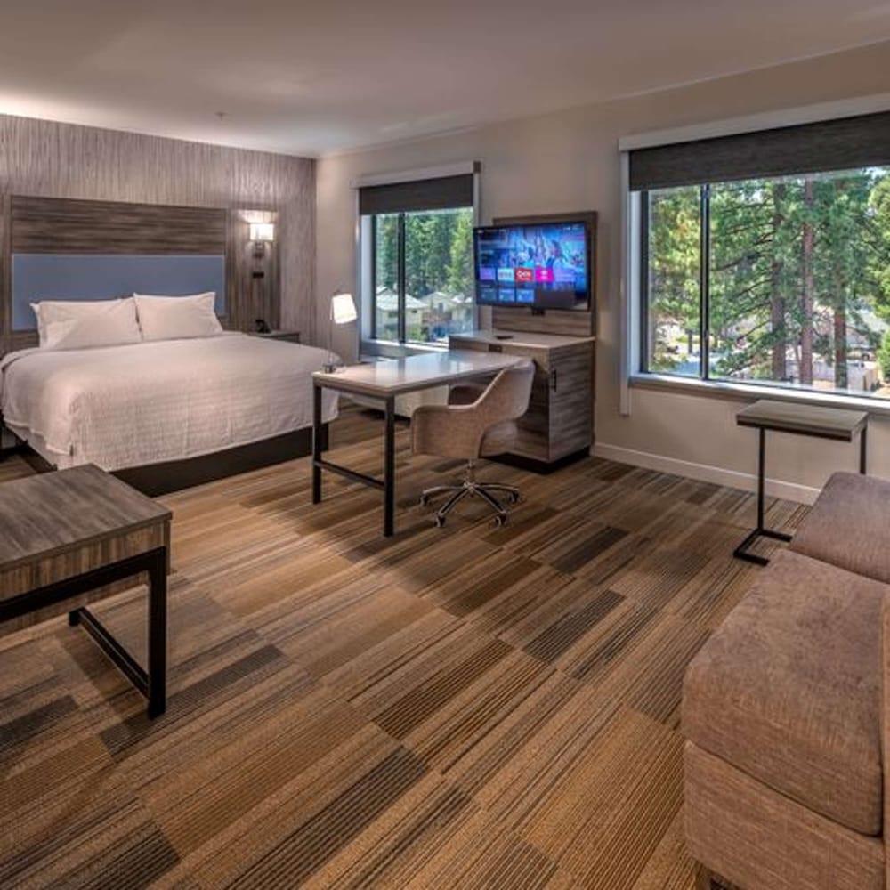 Hampton Inn and Suites South Lake Tahoe - photo 8