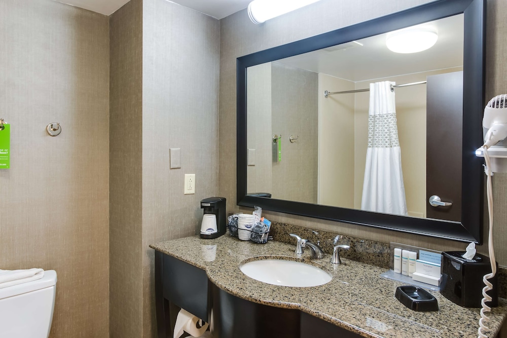 Hampton Inn & Suites Mt. Juliet - photo 51