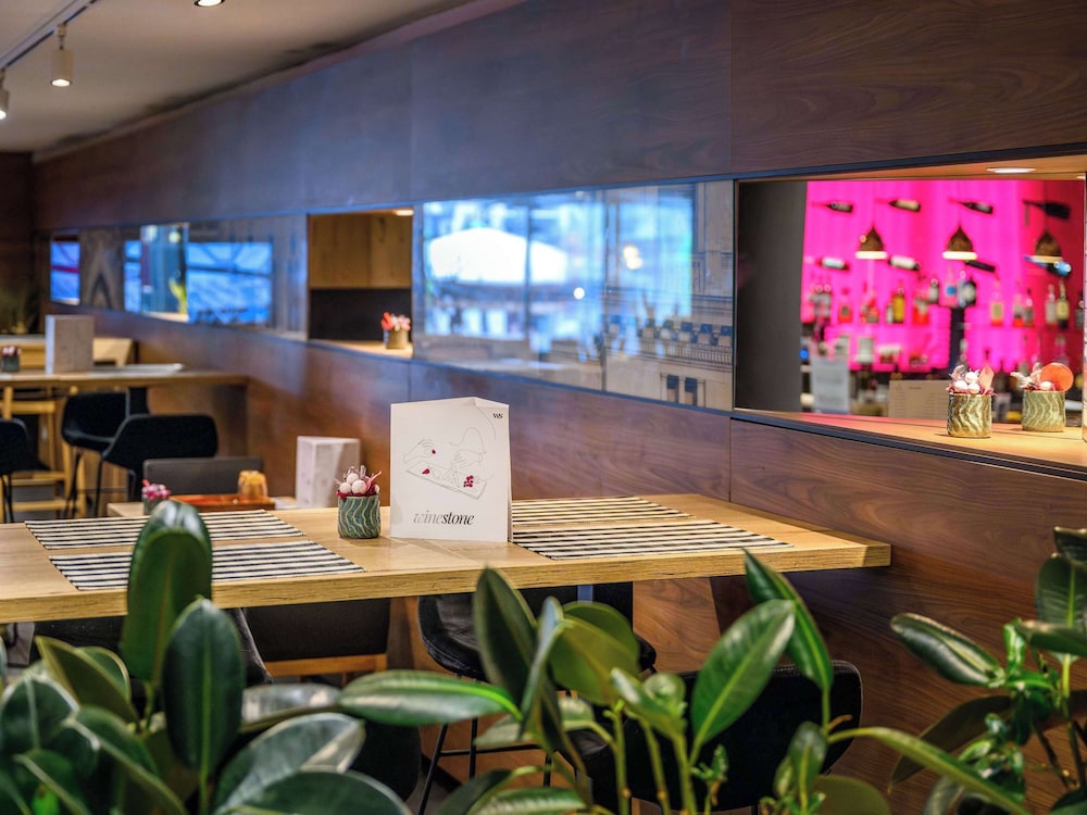 מזון ומשקאות