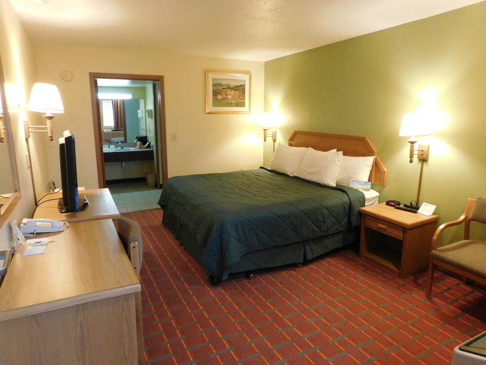 Days Inn Williamsburg - photo 17