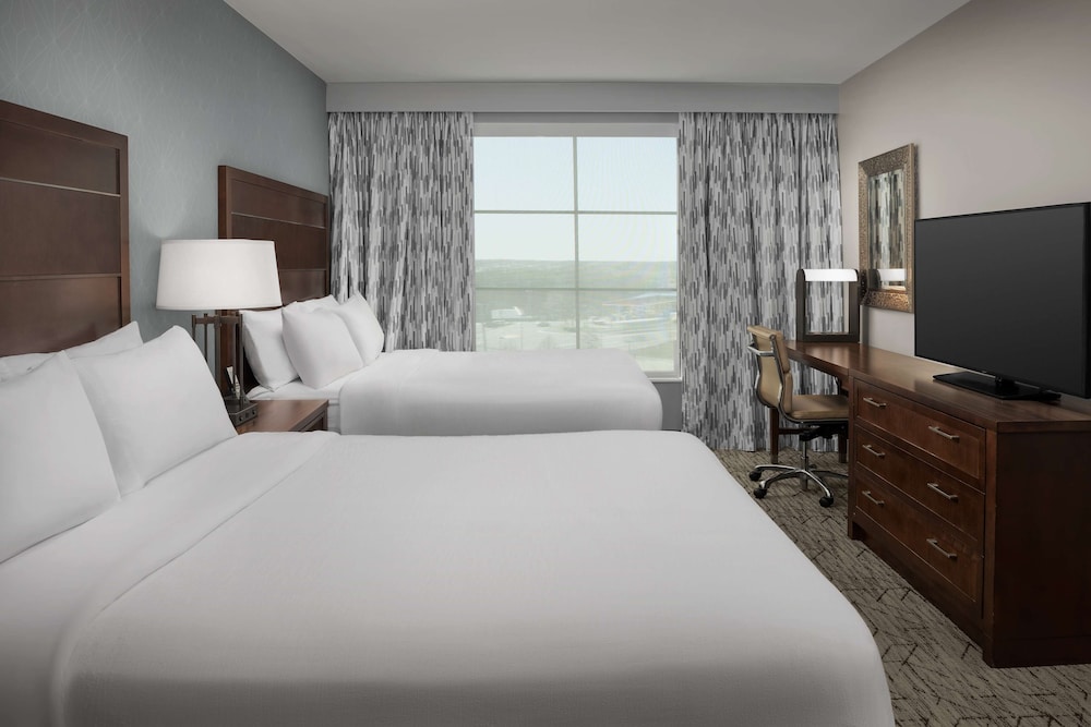 Embassy Suites Springfield - photo 8