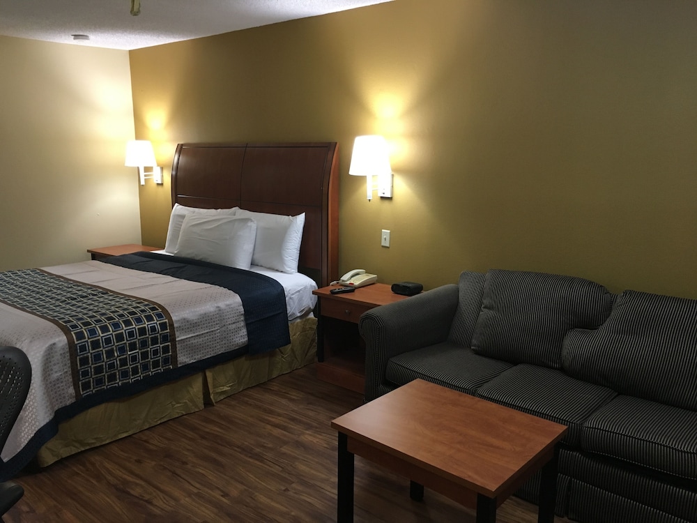 Navasota Inn - photo 6