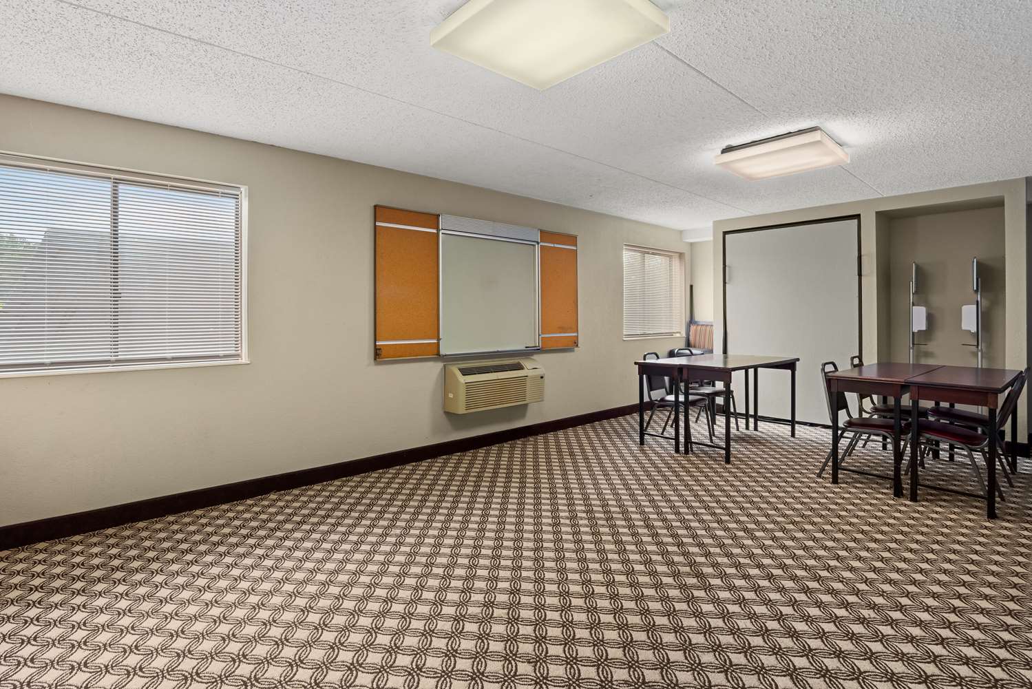 Suburban Studios Columbia Northwest - photo 6