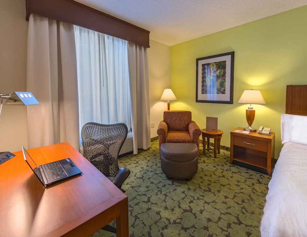 Hilton Garden Inn Tallahassee Central - photo 14