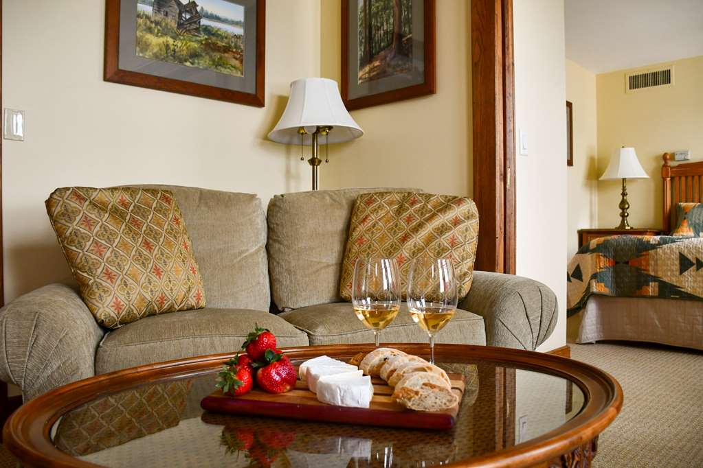 Chestnut Inn at Oquaga Lake - photo 19