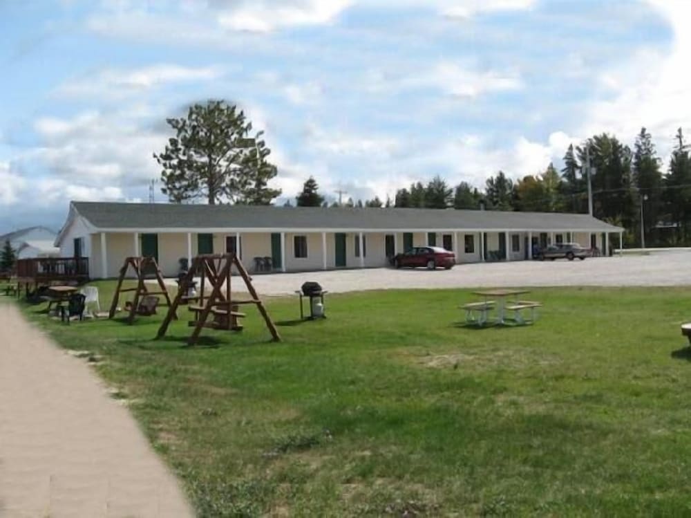 Northwinds Motel - photo 21