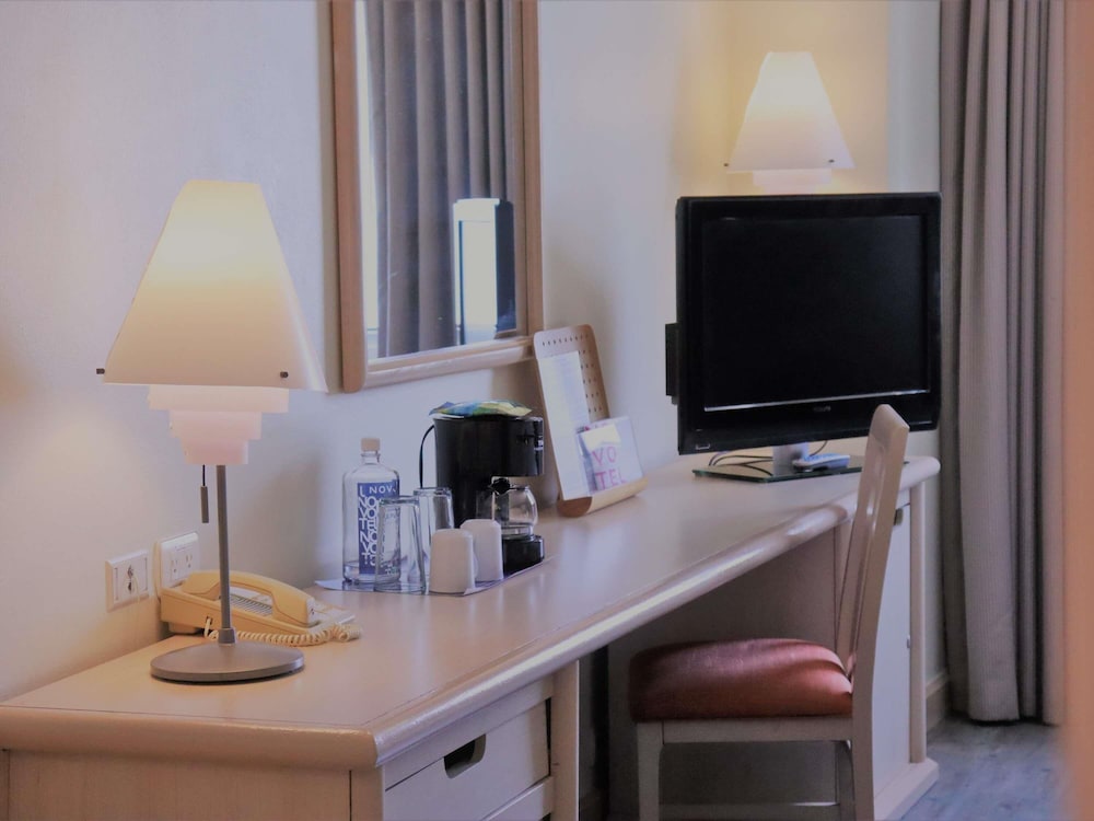 Novotel Monterrey Valle