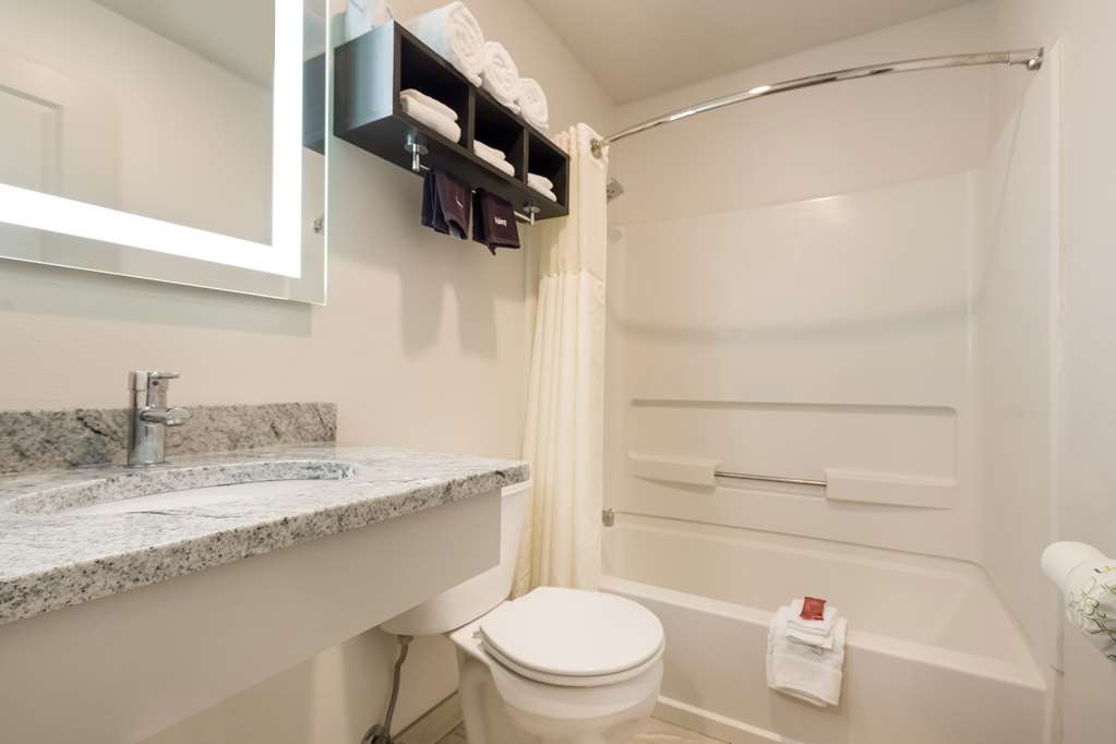 SureStay Hotel by Best Western Thomson - photo 24