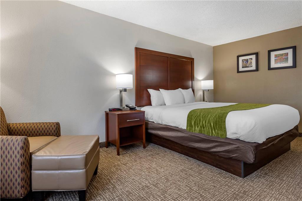 Comfort Inn Shelby - photo 19