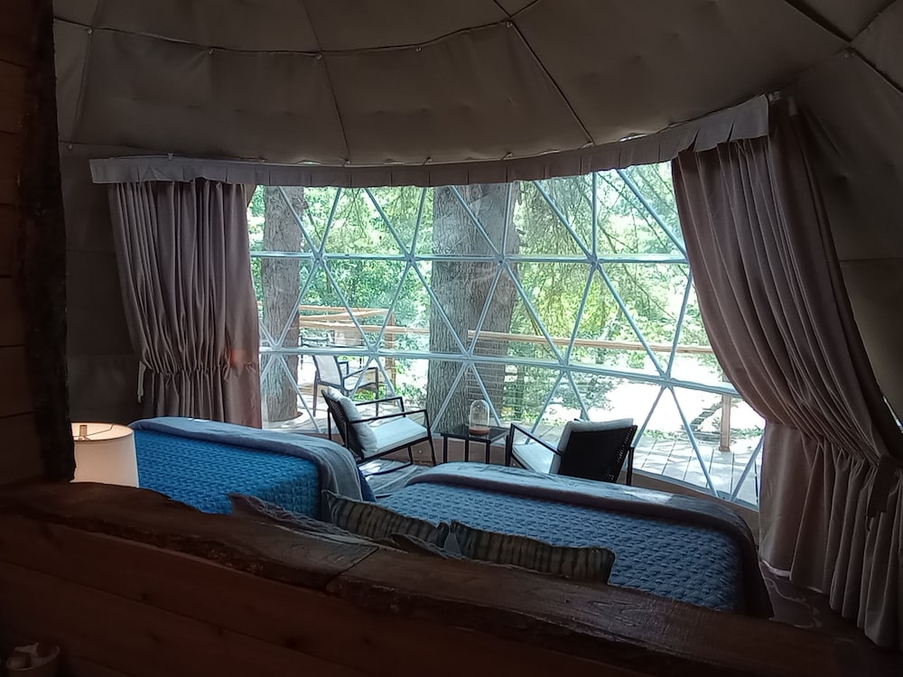 GlampOut Resort Elk River - photo 26