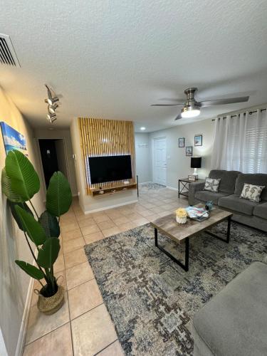 Beautiful house with jacuzzi near AnnaMariaIsland — 4-Star Luxury Hotel in Bradenton, United States