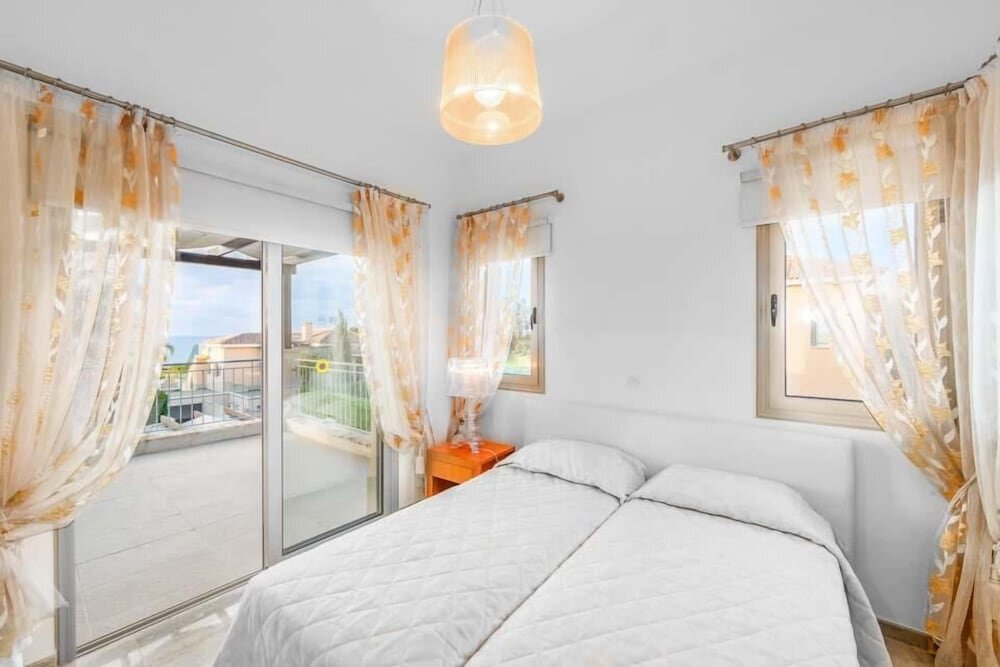 Villa Paralia