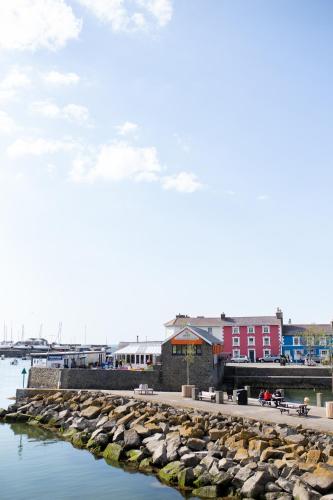 Richardson Apartment — 4-Star Luxury Hotel in Aberaeron, United Kingdom