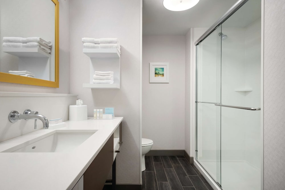 Hampton Inn Champaign Southwest - photo 22