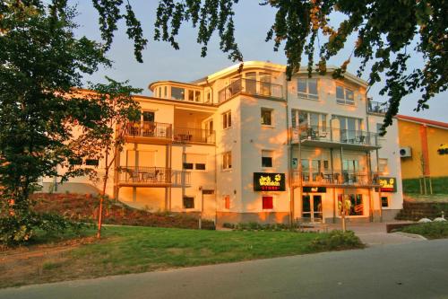 Villa Seeluft by Rujana — 4-Star Luxury Hotel in Ostseebad Sellin, Germany