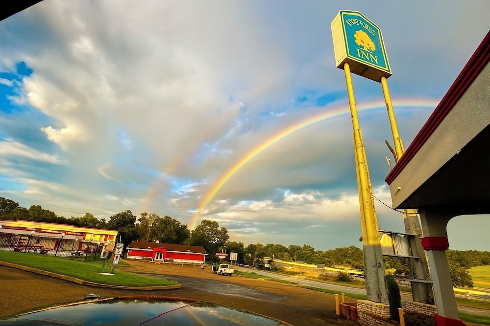 River Forest Inn - photo 27