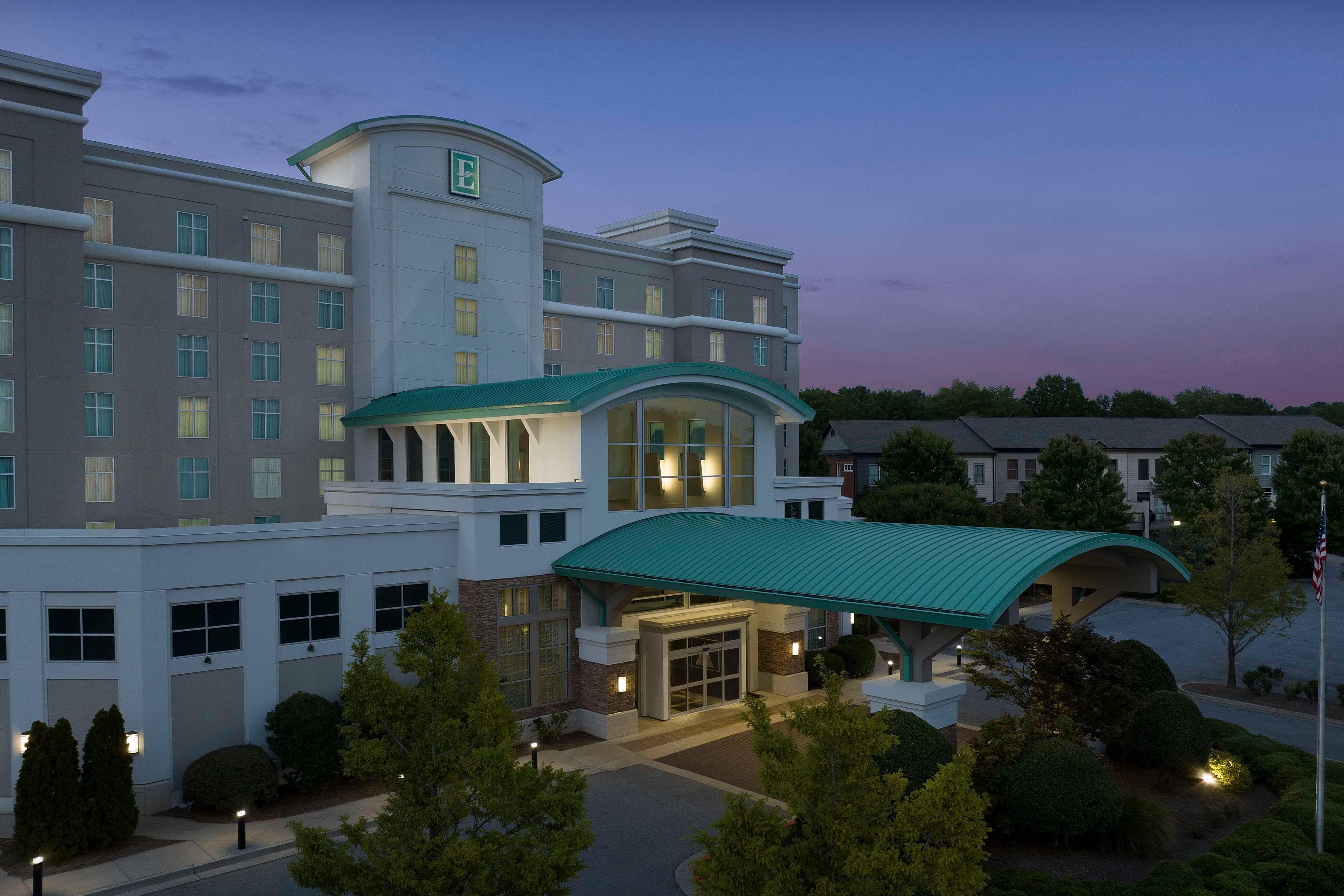 Embassy Suites Atlanta Kennesaw Town Center - photo 18