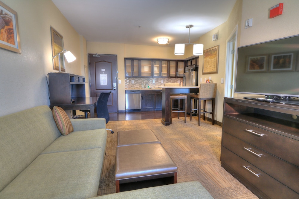 Staybridge Suites Knoxville West by IHG - photo 15