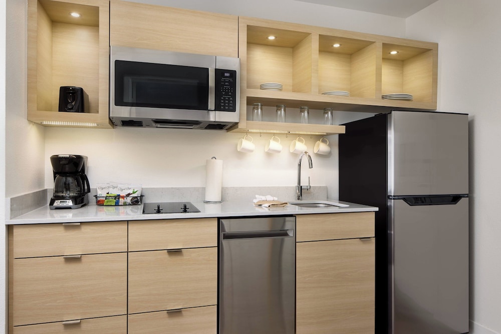 TownePlace Suites by Marriott Plant City - photo 14