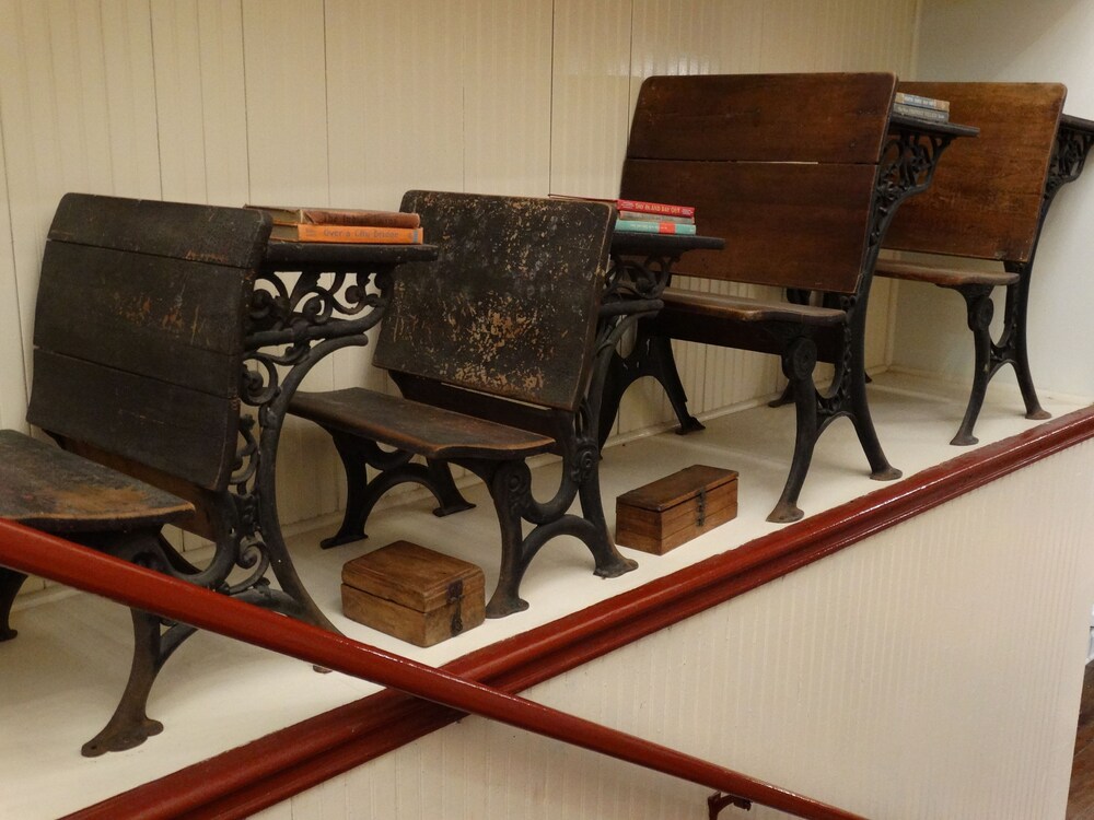 Davie School Inn - photo 2