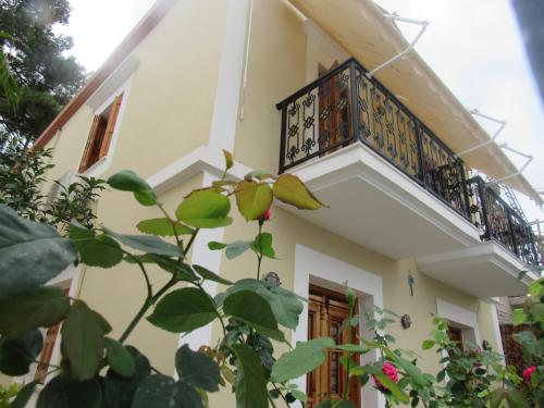 Chryssa Rooms — Symi — photo 5