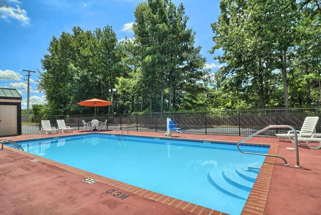 Baymont by Wyndham Caddo Valley Arkadelphia - photo 10