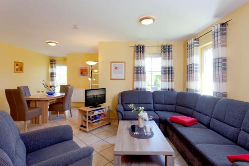 FeWo 44 1 Heideweg 1 c — 4-Star Luxury Hotel in Kroeslin, Germany
